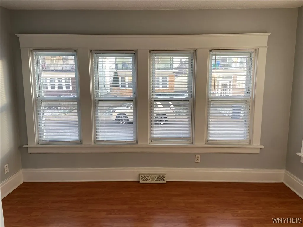 15 Stratford Road, Buffalo, New York 14216, Buffalo, New York 14216, 3 Bedrooms Bedrooms, 8 Rooms Rooms,1 BathroomBathrooms,Residential Lease,For Rent,15 Stratford Road, Buffalo, New York 14216,B1628149