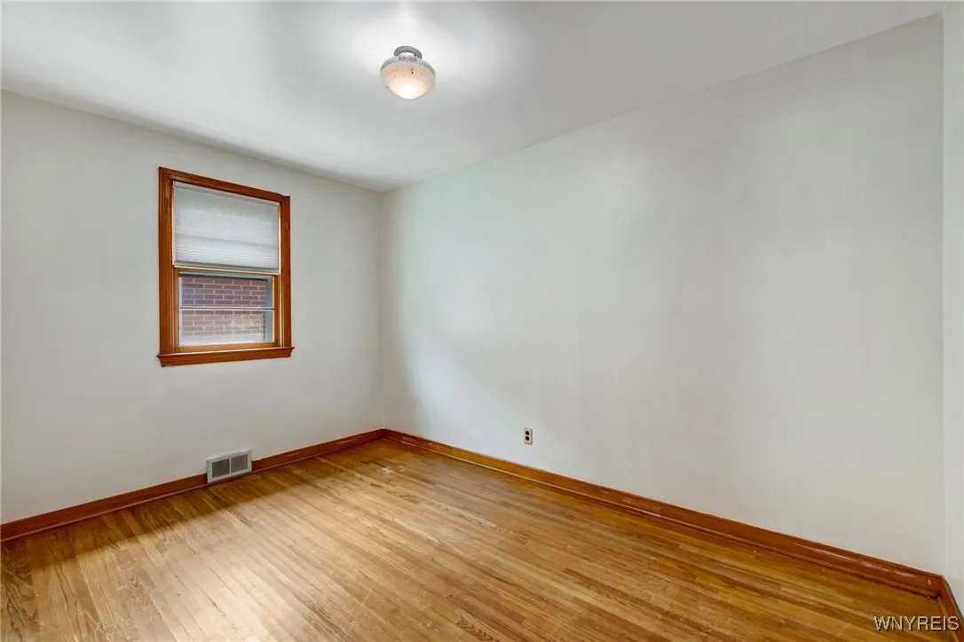 191 Eastland Parkway, Cheektowaga, New York 14225, Cheektowaga, New York 14225, 3 Bedrooms Bedrooms, 6 Rooms Rooms,1 BathroomBathrooms,Residential,For Sale,191 Eastland Parkway, Cheektowaga, New York 14225,B1628199