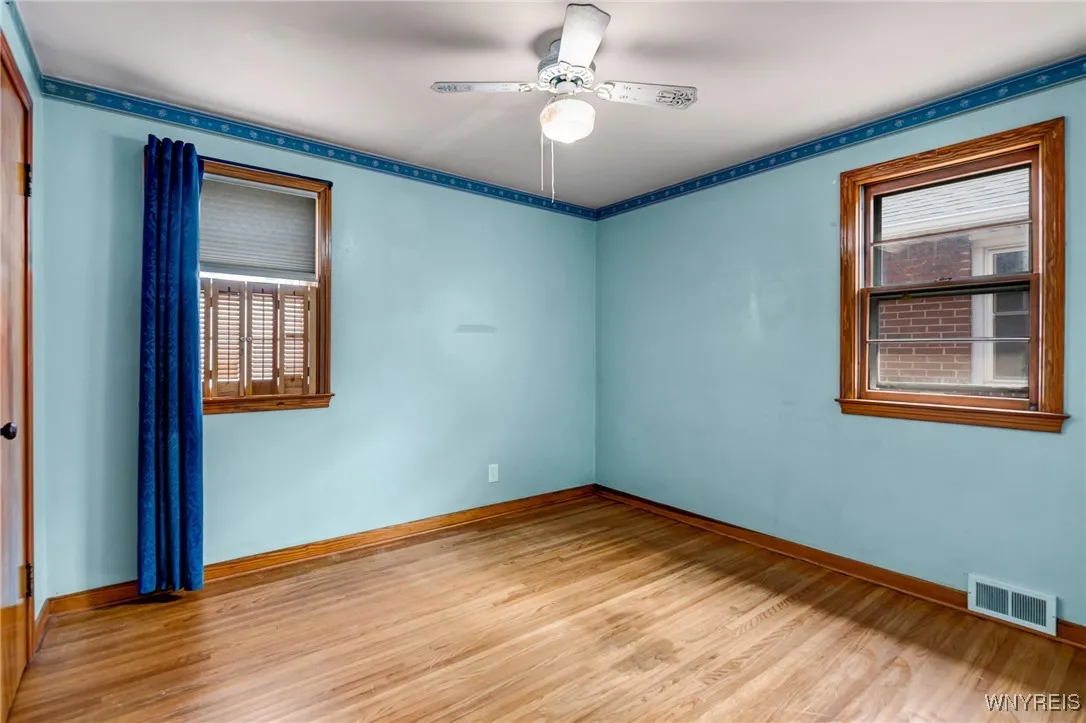 191 Eastland Parkway, Cheektowaga, New York 14225, Cheektowaga, New York 14225, 3 Bedrooms Bedrooms, 6 Rooms Rooms,1 BathroomBathrooms,Residential,For Sale,191 Eastland Parkway, Cheektowaga, New York 14225,B1628199