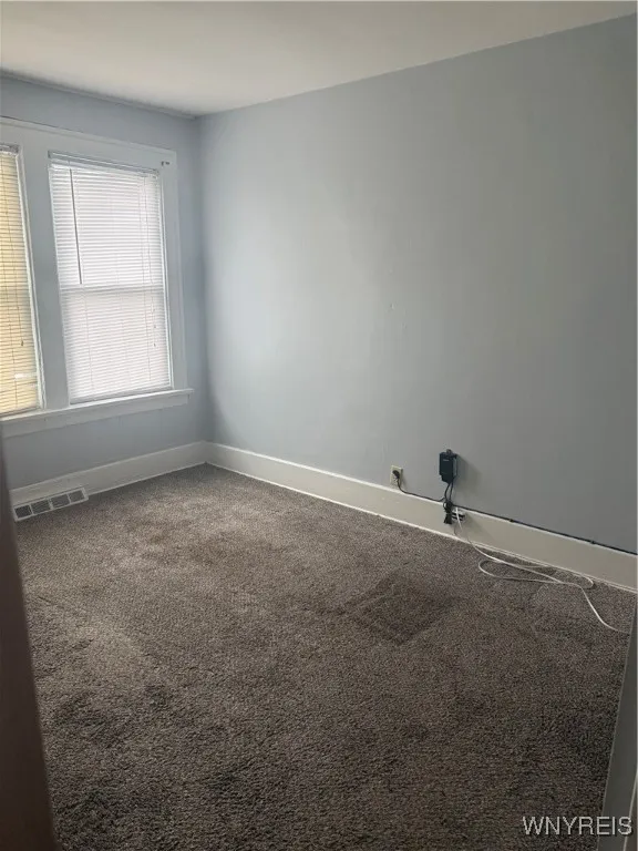 7 Winchester Place 6, Tonawanda, New York 14217, Tonawanda, New York 14217, 2 Bedrooms Bedrooms, 4 Rooms Rooms,1 BathroomBathrooms,Residential Lease,For Rent,7 Winchester Place 6, Tonawanda, New York 14217,B1628202