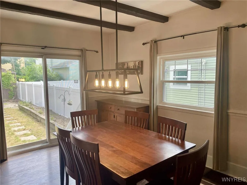 95 Columbus Avenue, Buffalo, New York 14220, Buffalo, New York 14220, 3 Bedrooms Bedrooms, 7 Rooms Rooms,2 BathroomsBathrooms,Residential,For Sale,95 Columbus Avenue, Buffalo, New York 14220,B1628004