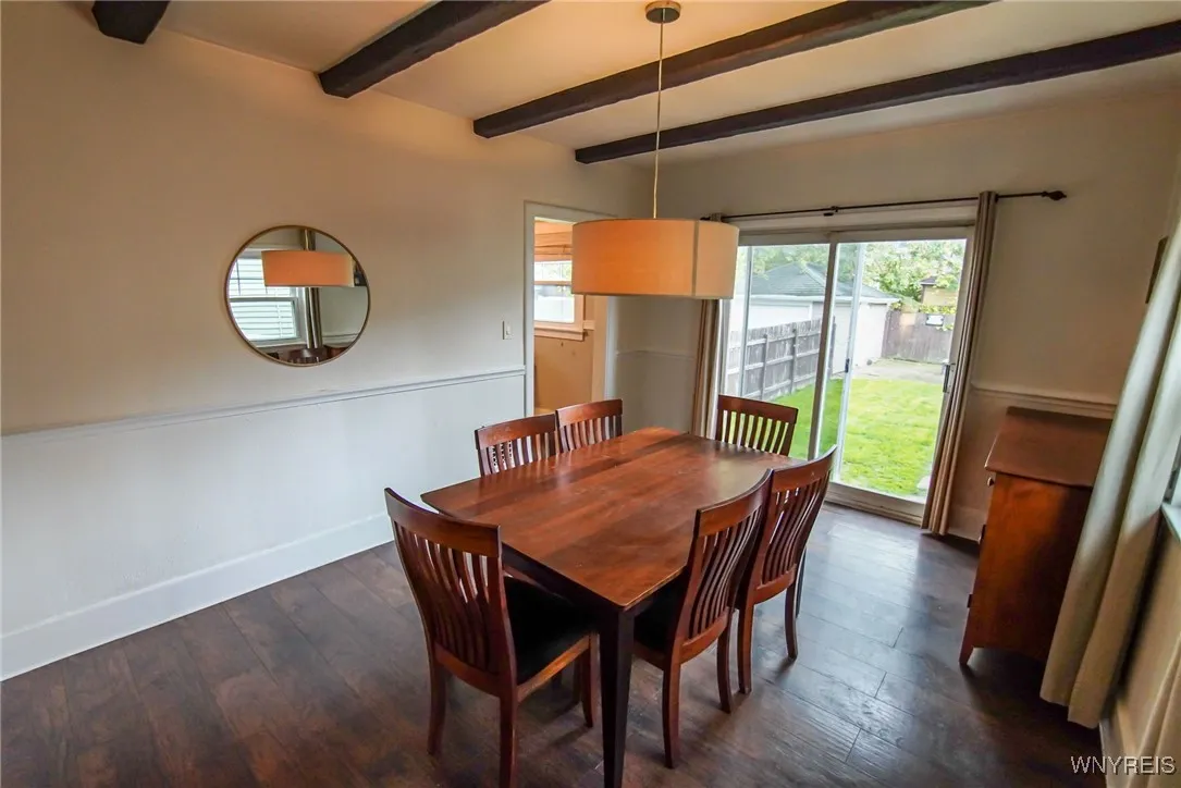 95 Columbus Avenue, Buffalo, New York 14220, Buffalo, New York 14220, 3 Bedrooms Bedrooms, 7 Rooms Rooms,2 BathroomsBathrooms,Residential,For Sale,95 Columbus Avenue, Buffalo, New York 14220,B1628004