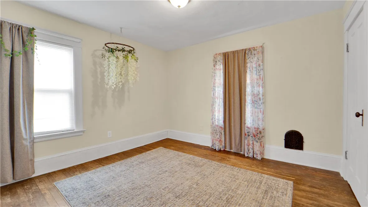 13 Lincoln Avenue, North Dansville, New York 14437, North Dansville, New York 14437, 5 Bedrooms Bedrooms, 8 Rooms Rooms,1 BathroomBathrooms,Residential,Closed,13 Lincoln Avenue, North Dansville, New York 14437,0,R1627919