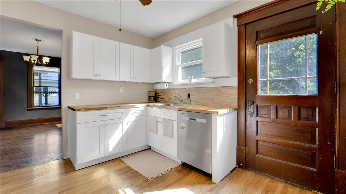 13 Lincoln Avenue, North Dansville, New York 14437, North Dansville, New York 14437, 5 Bedrooms Bedrooms, 8 Rooms Rooms,1 BathroomBathrooms,Residential,Closed,13 Lincoln Avenue, North Dansville, New York 14437,0,R1627919