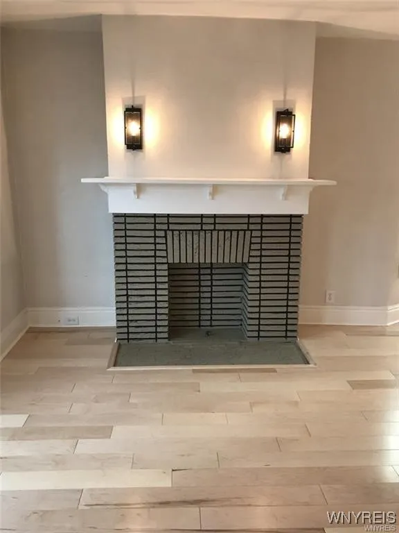 95 Inwood Place 2, Buffalo, New York 14209, Buffalo, New York 14209, 3 Bedrooms Bedrooms, 6 Rooms Rooms,1 BathroomBathrooms,Residential Lease,For Rent,95 Inwood Place 2, Buffalo, New York 14209,B1628194