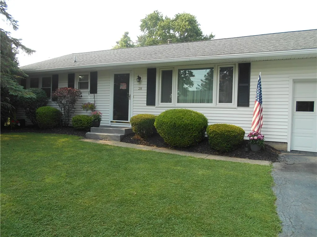 28 Anderson Circle, Auburn, New York 13021, Auburn, New York 13021, 3 Bedrooms Bedrooms, 12 Rooms Rooms,1 BathroomBathrooms,Residential,Closed,28 Anderson Circle, Auburn, New York 13021,0,R1628227