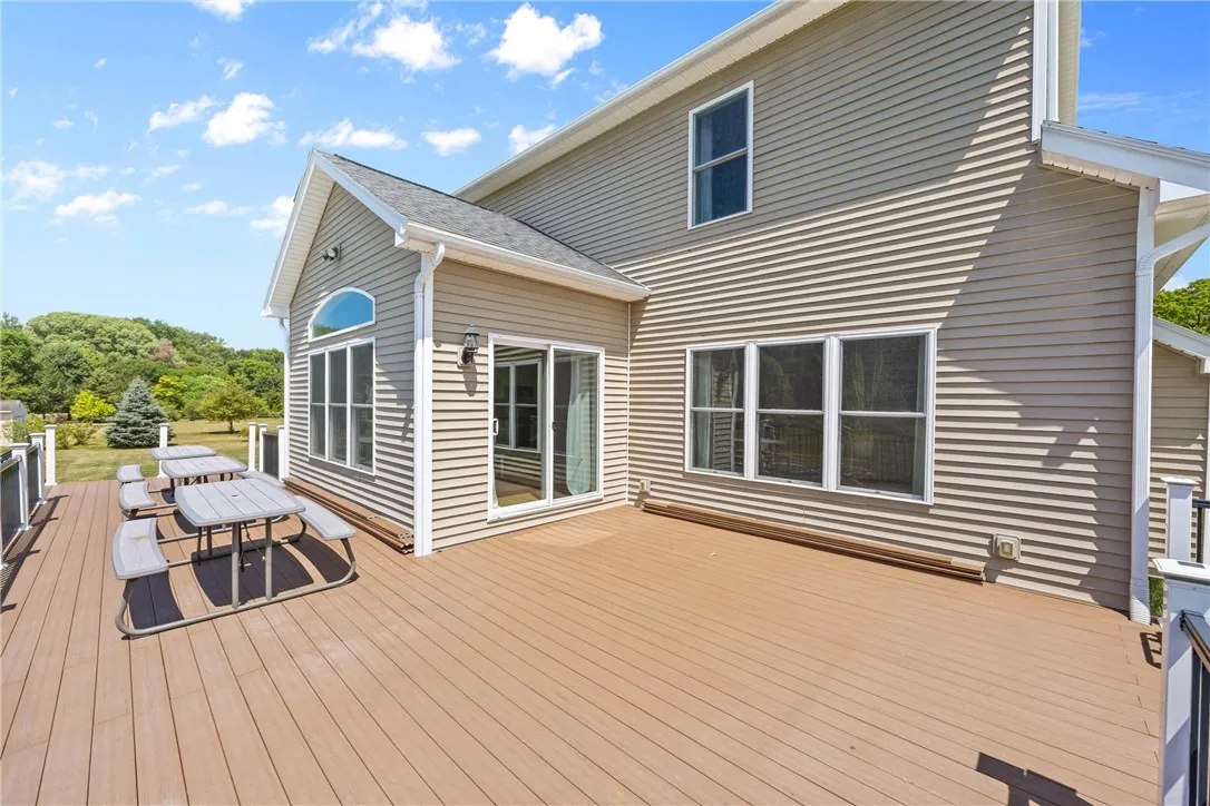 2975 West Walworth Road, Macedon, New York 14502, Macedon, New York 14502, 4 Bedrooms Bedrooms, 9 Rooms Rooms,2 BathroomsBathrooms,Residential,Closed,2975 West Walworth Road, Macedon, New York 14502,0,R1627720