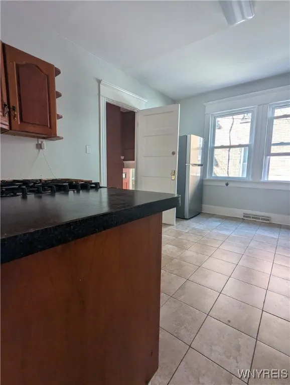 324 West Ave Avenue, Buffalo, New York 14201, Buffalo, New York 14201, 3 Bedrooms Bedrooms, 5 Rooms Rooms,1 BathroomBathrooms,Residential Lease,For Rent,324 West Ave Avenue, Buffalo, New York 14201,B1628223
