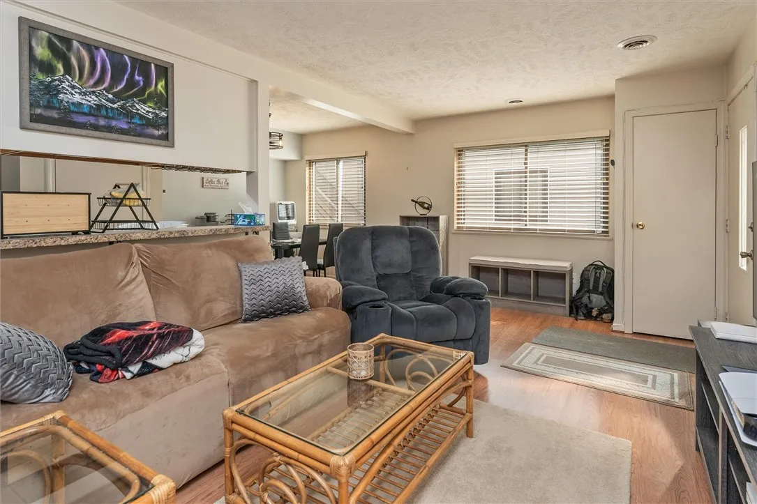 87 Milrace Drive, East Rochester, New York 14445, East Rochester, New York 14445, 2 Bedrooms Bedrooms, 4 Rooms Rooms,1 BathroomBathrooms,Residential,For Sale,87 Milrace Drive, East Rochester, New York 14445,R1628200