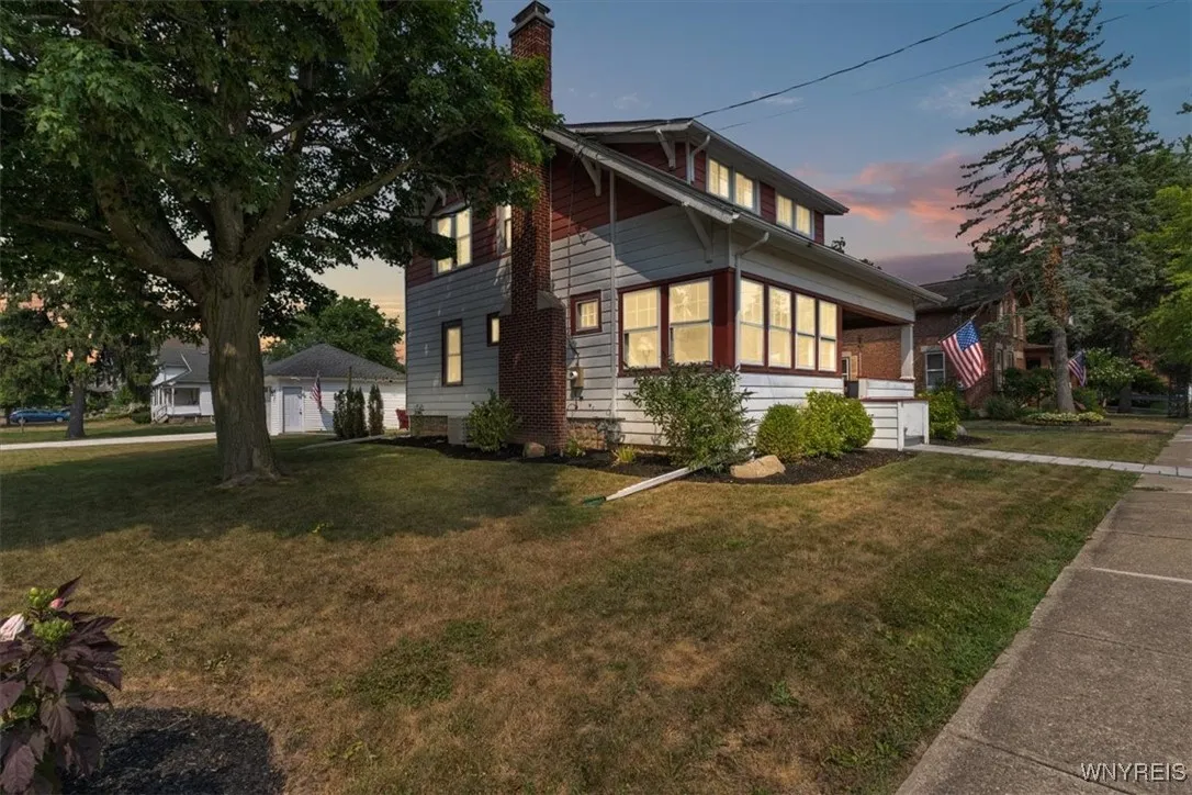 9430 Clarence Center Road, Clarence, New York 1403, Clarence, New York 14032, 4 Bedrooms Bedrooms, 8 Rooms Rooms,1 BathroomBathrooms,Residential,Closed,9430 Clarence Center Road, Clarence, New York 1403,0,B1627986