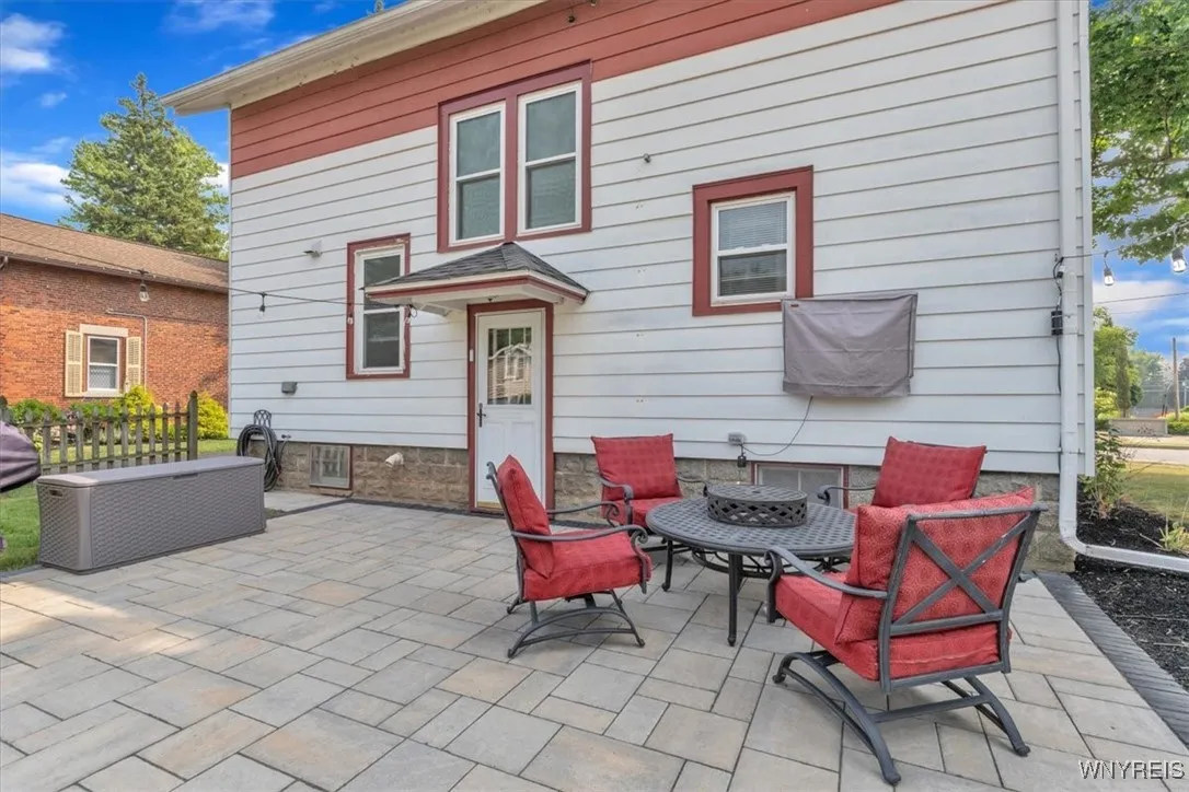 9430 Clarence Center Road, Clarence, New York 1403, Clarence, New York 14032, 4 Bedrooms Bedrooms, 8 Rooms Rooms,1 BathroomBathrooms,Residential,Closed,9430 Clarence Center Road, Clarence, New York 1403,0,B1627986