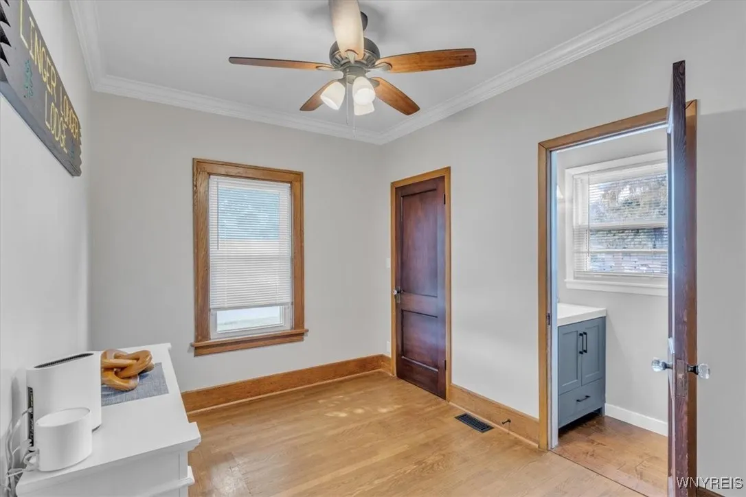 9430 Clarence Center Road, Clarence, New York 1403, Clarence, New York 14032, 4 Bedrooms Bedrooms, 8 Rooms Rooms,1 BathroomBathrooms,Residential,Closed,9430 Clarence Center Road, Clarence, New York 1403,0,B1627986