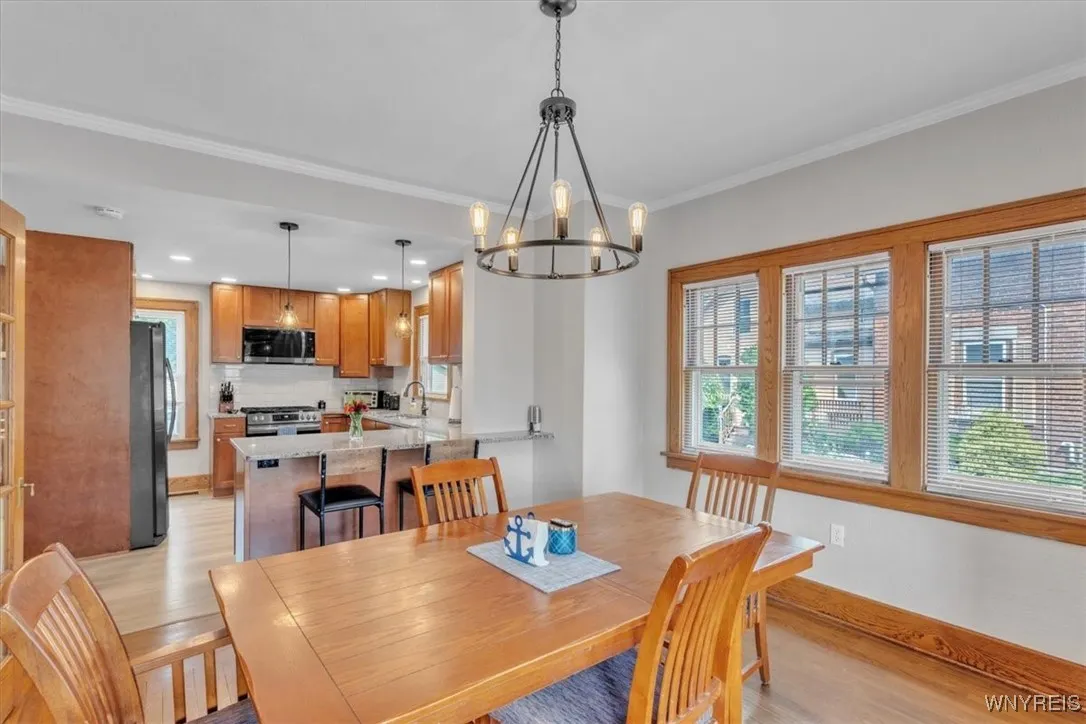 9430 Clarence Center Road, Clarence, New York 1403, Clarence, New York 14032, 4 Bedrooms Bedrooms, 8 Rooms Rooms,1 BathroomBathrooms,Residential,Closed,9430 Clarence Center Road, Clarence, New York 1403,0,B1627986