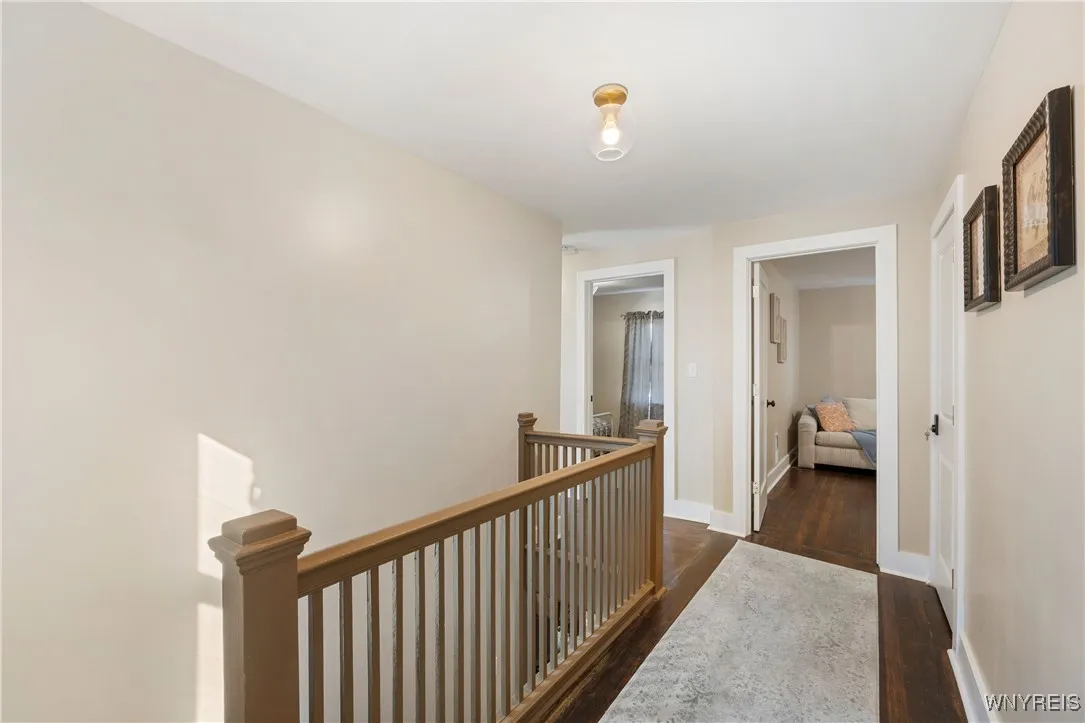 807 Willow Avenue, Niagara Falls, New York 14305, Niagara Falls, New York 14305, 5 Bedrooms Bedrooms, 7 Rooms Rooms,3 BathroomsBathrooms,Residential,Closed,807 Willow Avenue, Niagara Falls, New York 14305,0,B1619931