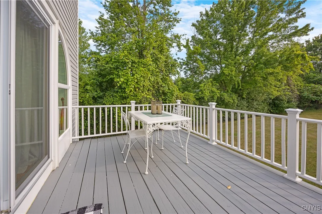 8256 Boatwatch Drive, Clay, New York 13027, Clay, New York 13027, 2 Bedrooms Bedrooms, 7 Rooms Rooms,1 BathroomBathrooms,Residential,Closed,8256 Boatwatch Drive, Clay, New York 13027,0,S1628166