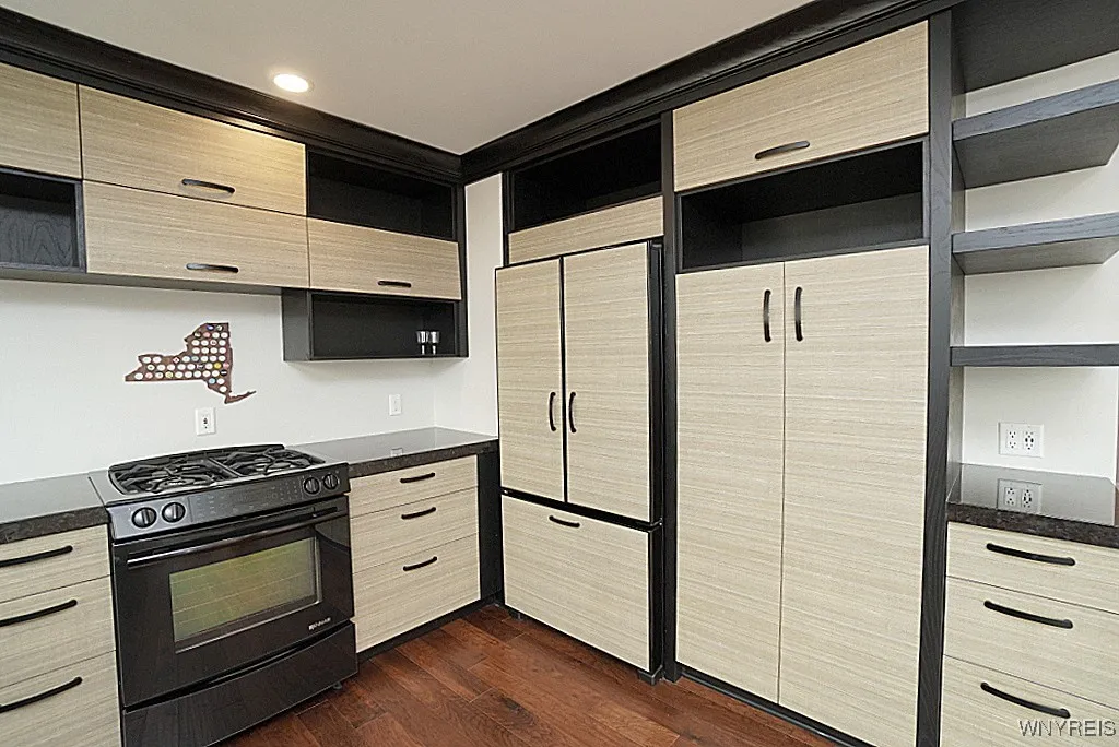 600 Main Street 601, Buffalo, New York 14202, Buffalo, New York 14202, 1 Bedroom Bedrooms, 4 Rooms Rooms,1 BathroomBathrooms,Residential Lease,For Rent,600 Main Street 601, Buffalo, New York 14202,B1628256