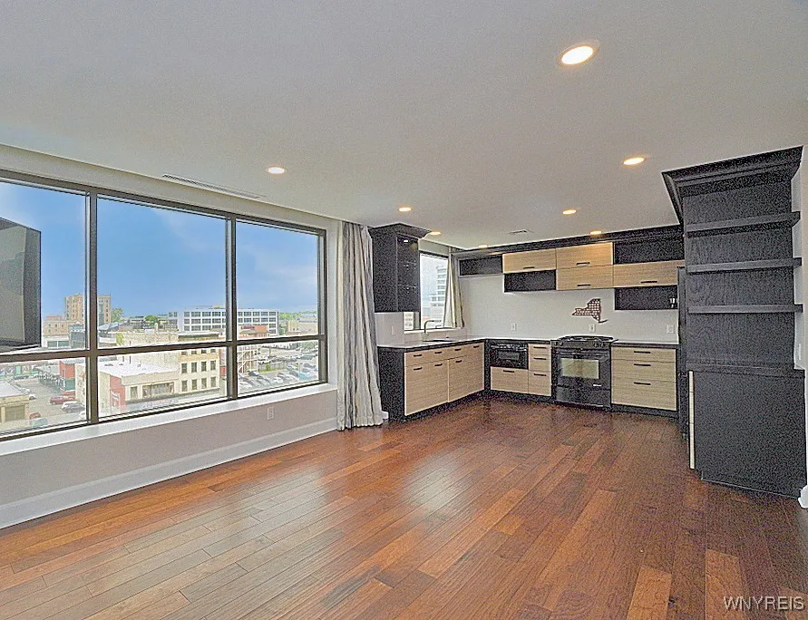 600 Main Street 601, Buffalo, New York 14202, Buffalo, New York 14202, 1 Bedroom Bedrooms, 4 Rooms Rooms,1 BathroomBathrooms,Residential Lease,For Rent,600 Main Street 601, Buffalo, New York 14202,B1628256