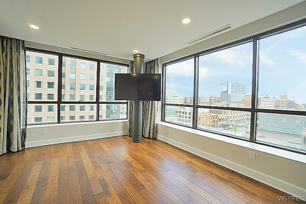 600 Main Street 601, Buffalo, New York 14202, Buffalo, New York 14202, 1 Bedroom Bedrooms, 4 Rooms Rooms,1 BathroomBathrooms,Residential Lease,For Rent,600 Main Street 601, Buffalo, New York 14202,B1628256