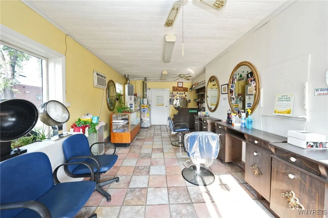 925 Abbott Road, Buffalo, New York 14220, Buffalo, New York 14220, ,Commercial Sale,For Sale,925 Abbott Road, Buffalo, New York 14220,B1628221