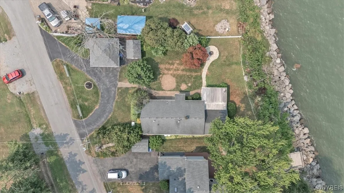 3073 Maple Avenue, Wilson, New York 14172, Wilson, New York 14172, 2 Bedrooms Bedrooms, 6 Rooms Rooms,1 BathroomBathrooms,Residential,For Sale,3073 Maple Avenue, Wilson, New York 14172,0,B1627498