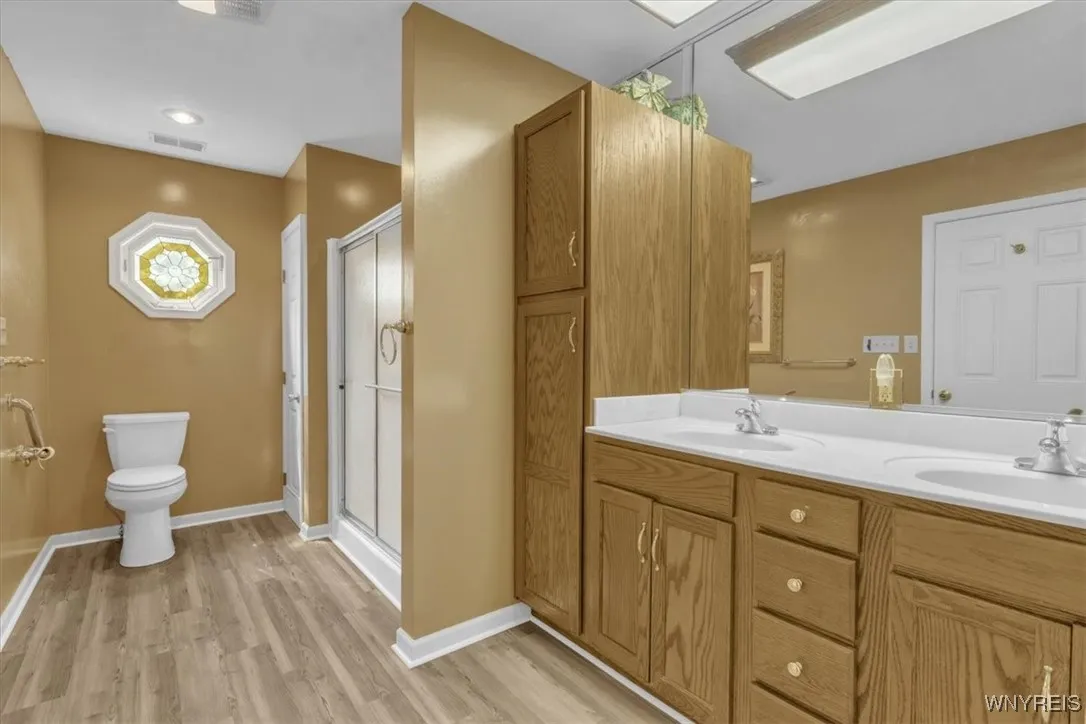 3073 Maple Avenue, Wilson, New York 14172, Wilson, New York 14172, 2 Bedrooms Bedrooms, 6 Rooms Rooms,1 BathroomBathrooms,Residential,For Sale,3073 Maple Avenue, Wilson, New York 14172,0,B1627498