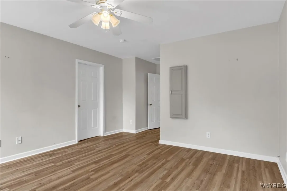 3073 Maple Avenue, Wilson, New York 14172, Wilson, New York 14172, 2 Bedrooms Bedrooms, 6 Rooms Rooms,1 BathroomBathrooms,Residential,For Sale,3073 Maple Avenue, Wilson, New York 14172,0,B1627498