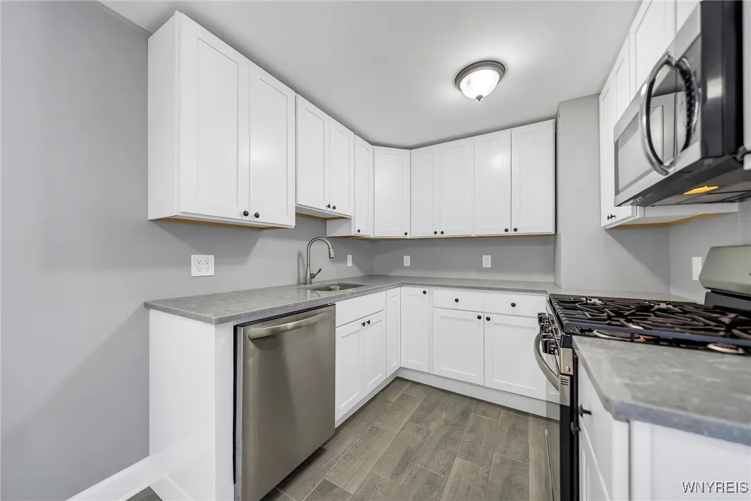 206 Wrexham Court North, Tonawanda, New York 14150, Tonawanda, New York 14150, 4 Bedrooms Bedrooms, 7 Rooms Rooms,1 BathroomBathrooms,Residential Lease,For Rent,206 Wrexham Court North, Tonawanda, New York 14150,B1622441