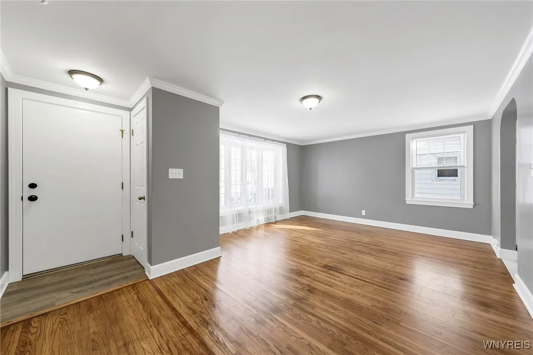 206 Wrexham Court North, Tonawanda, New York 14150, Tonawanda, New York 14150, 4 Bedrooms Bedrooms, 7 Rooms Rooms,1 BathroomBathrooms,Residential Lease,For Rent,206 Wrexham Court North, Tonawanda, New York 14150,B1622441