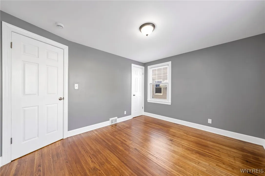 206 Wrexham Court North, Tonawanda, New York 14150, Tonawanda, New York 14150, 4 Bedrooms Bedrooms, 7 Rooms Rooms,1 BathroomBathrooms,Residential Lease,For Rent,206 Wrexham Court North, Tonawanda, New York 14150,B1622441