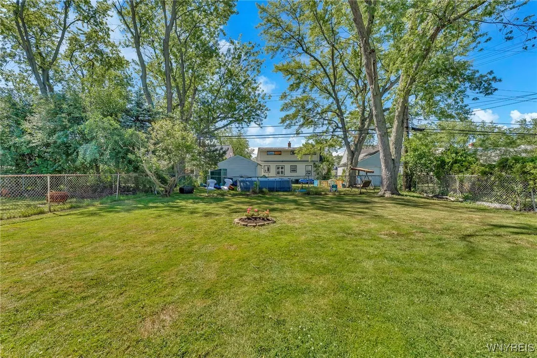 206 Wrexham Court North, Tonawanda, New York 14150, Tonawanda, New York 14150, 4 Bedrooms Bedrooms, 7 Rooms Rooms,1 BathroomBathrooms,Residential Lease,For Rent,206 Wrexham Court North, Tonawanda, New York 14150,B1622441