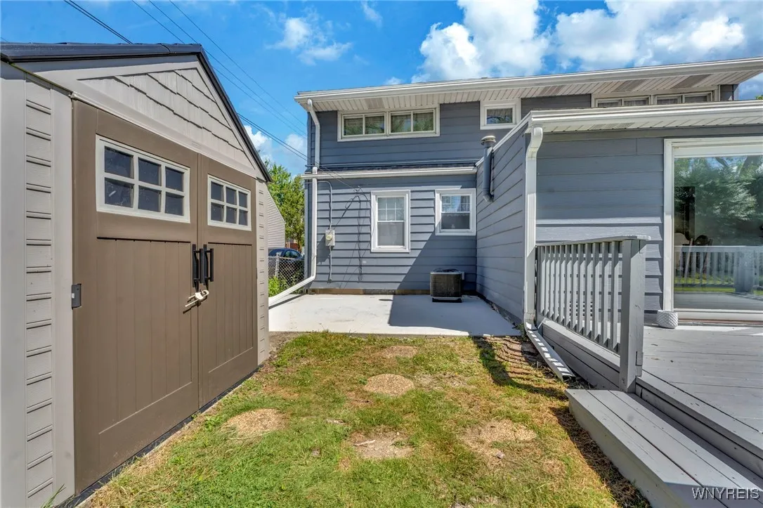 206 Wrexham Court North, Tonawanda, New York 14150, Tonawanda, New York 14150, 4 Bedrooms Bedrooms, 7 Rooms Rooms,1 BathroomBathrooms,Residential Lease,For Rent,206 Wrexham Court North, Tonawanda, New York 14150,B1622441
