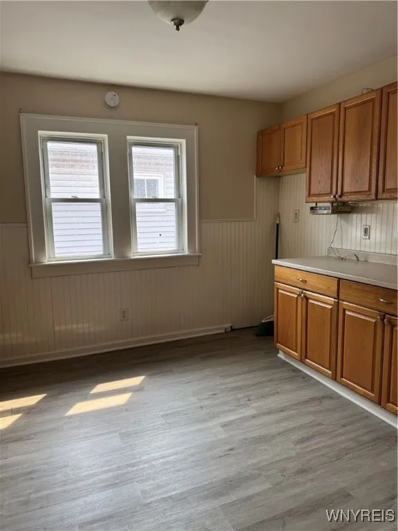39 Kimmel Avenue, Buffalo, New York 14220, Buffalo, New York 14220, 6 Bedrooms Bedrooms, ,2 BathroomsBathrooms,Residential,For Sale,39 Kimmel Avenue, Buffalo, New York 14220,B1628245