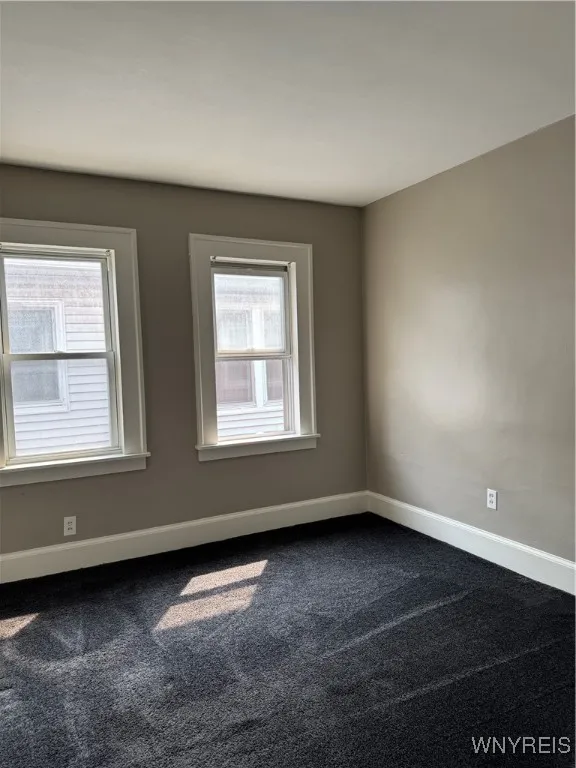39 Kimmel Avenue, Buffalo, New York 14220, Buffalo, New York 14220, 6 Bedrooms Bedrooms, ,2 BathroomsBathrooms,Residential,For Sale,39 Kimmel Avenue, Buffalo, New York 14220,B1628245