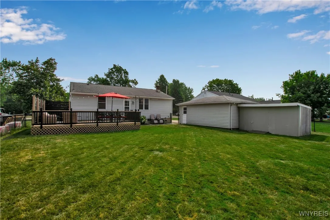 290 Seneca Place, Lancaster, New York 14086, Lancaster, New York 14086, 3 Bedrooms Bedrooms, 5 Rooms Rooms,1 BathroomBathrooms,Residential,Closed,290 Seneca Place, Lancaster, New York 14086,0,B1628061