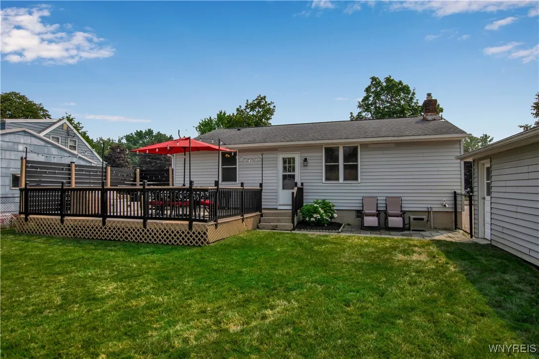 290 Seneca Place, Lancaster, New York 14086, Lancaster, New York 14086, 3 Bedrooms Bedrooms, 5 Rooms Rooms,1 BathroomBathrooms,Residential,Closed,290 Seneca Place, Lancaster, New York 14086,0,B1628061