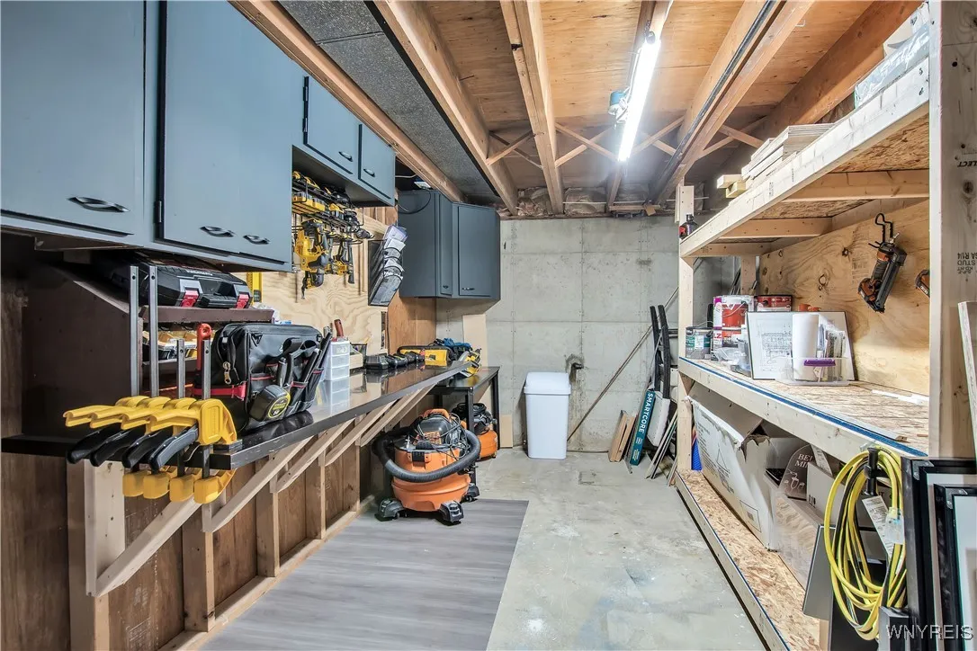 290 Seneca Place, Lancaster, New York 14086, Lancaster, New York 14086, 3 Bedrooms Bedrooms, 5 Rooms Rooms,1 BathroomBathrooms,Residential,Closed,290 Seneca Place, Lancaster, New York 14086,0,B1628061