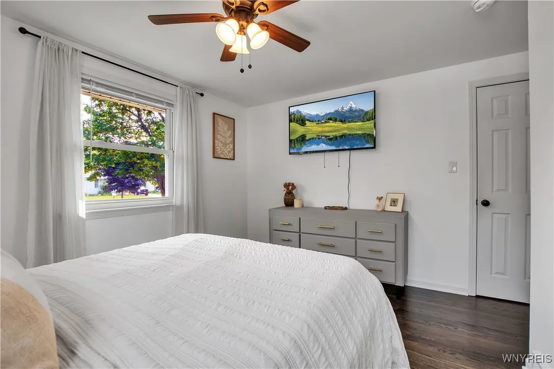 290 Seneca Place, Lancaster, New York 14086, Lancaster, New York 14086, 3 Bedrooms Bedrooms, 5 Rooms Rooms,1 BathroomBathrooms,Residential,Closed,290 Seneca Place, Lancaster, New York 14086,0,B1628061