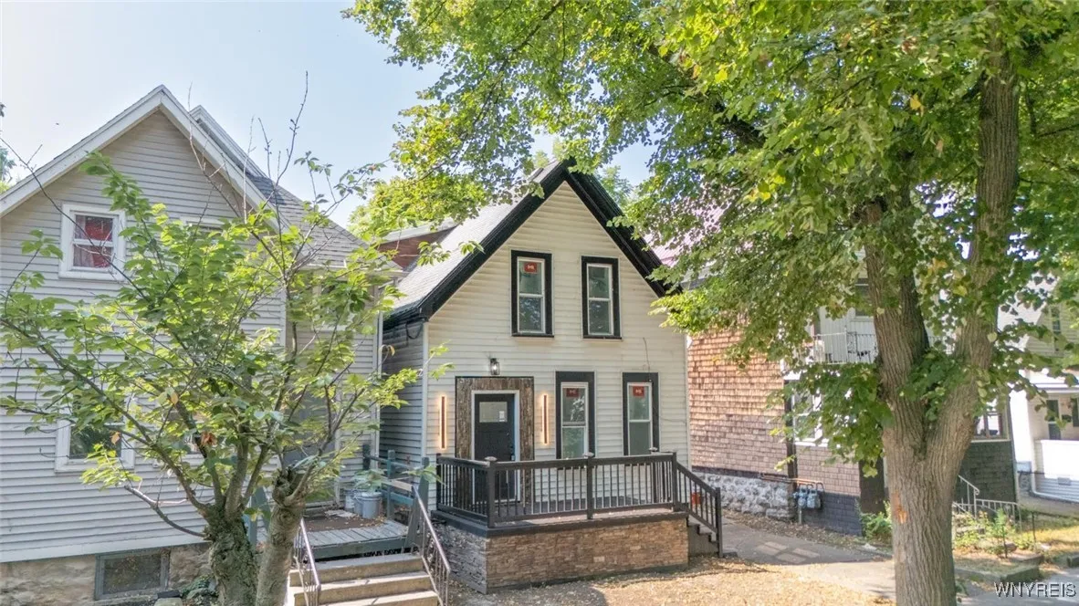 175 Garner Avenue, Buffalo, New York 14213, Buffalo, New York 14213, 4 Bedrooms Bedrooms, 7 Rooms Rooms,2 BathroomsBathrooms,Residential,For Sale,175 Garner Avenue, Buffalo, New York 14213,B1628269