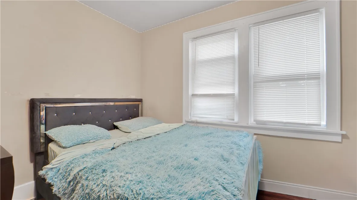 401 Sawyer Street, Rochester, New York 14619, Rochester, New York 14619, 6 Bedrooms Bedrooms, ,2 BathroomsBathrooms,Residential,Closed,401 Sawyer Street, Rochester, New York 14619,0,R1626571