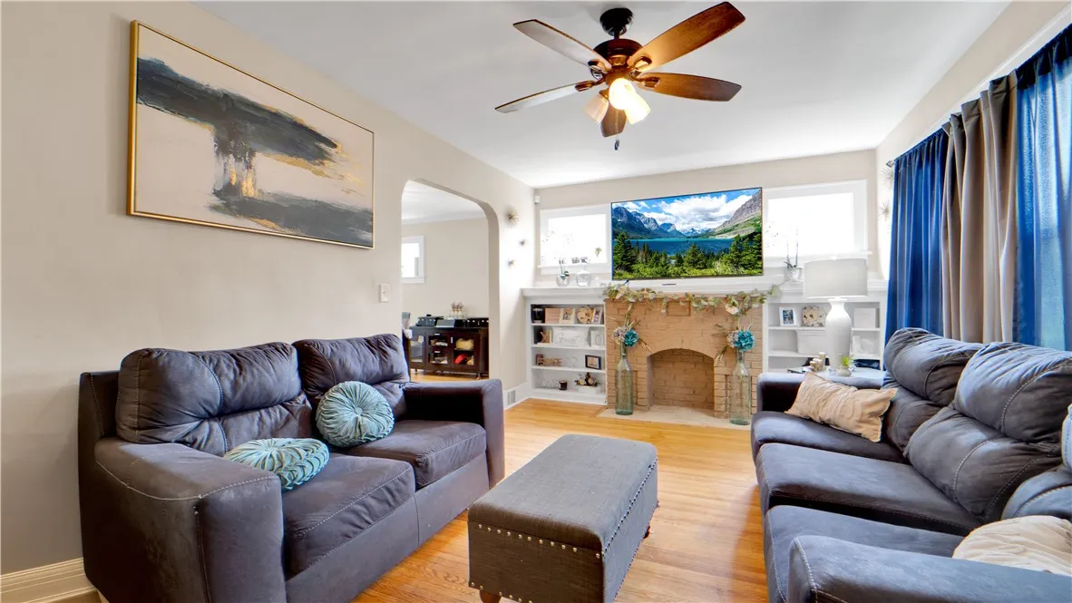 401 Sawyer Street, Rochester, New York 14619, Rochester, New York 14619, 6 Bedrooms Bedrooms, ,2 BathroomsBathrooms,Residential,Closed,401 Sawyer Street, Rochester, New York 14619,0,R1626571