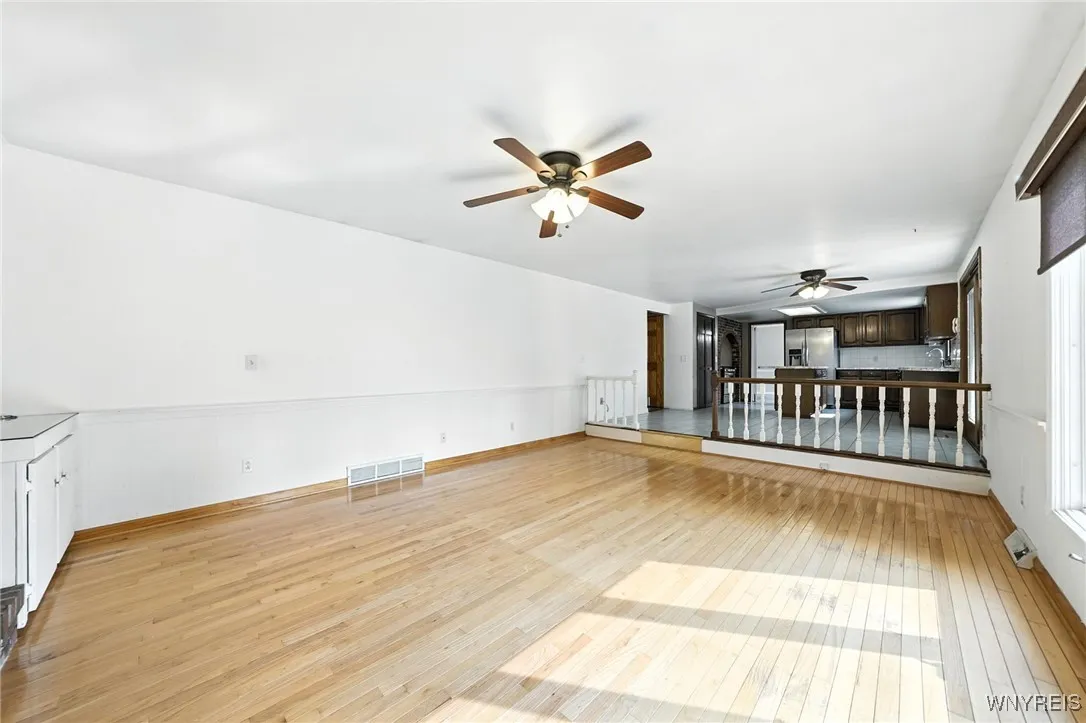 29 Brush Creek Road, Amherst, New York 14221, Amherst, New York 14221, 4 Bedrooms Bedrooms, 8 Rooms Rooms,2 BathroomsBathrooms,Residential,Closed,29 Brush Creek Road, Amherst, New York 14221,0,B1627653