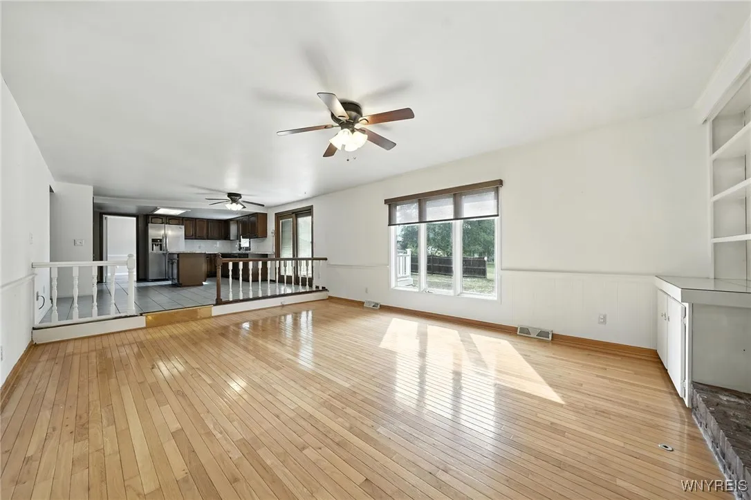 29 Brush Creek Road, Amherst, New York 14221, Amherst, New York 14221, 4 Bedrooms Bedrooms, 8 Rooms Rooms,2 BathroomsBathrooms,Residential,Closed,29 Brush Creek Road, Amherst, New York 14221,0,B1627653