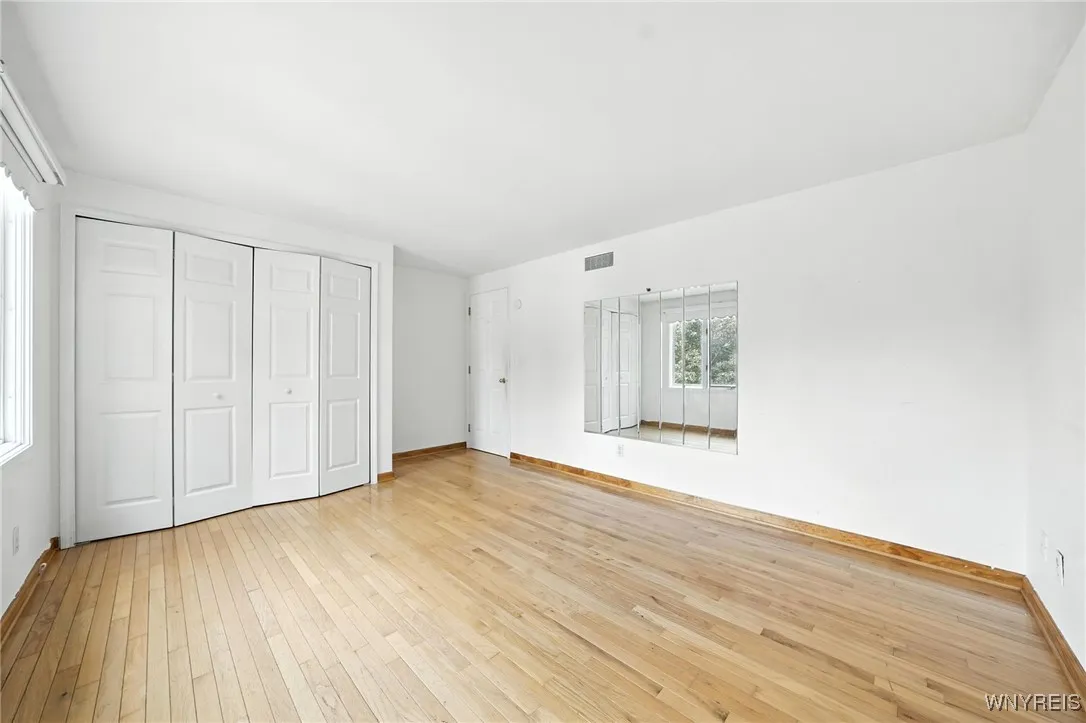 29 Brush Creek Road, Amherst, New York 14221, Amherst, New York 14221, 4 Bedrooms Bedrooms, 8 Rooms Rooms,2 BathroomsBathrooms,Residential,Closed,29 Brush Creek Road, Amherst, New York 14221,0,B1627653