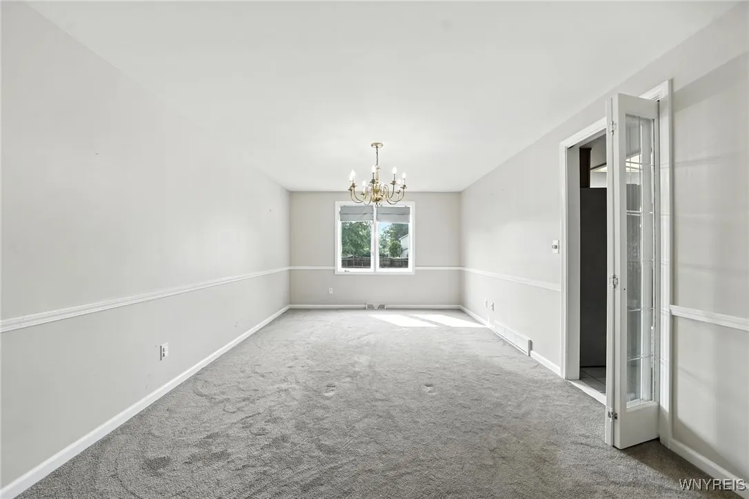 29 Brush Creek Road, Amherst, New York 14221, Amherst, New York 14221, 4 Bedrooms Bedrooms, 8 Rooms Rooms,2 BathroomsBathrooms,Residential,Closed,29 Brush Creek Road, Amherst, New York 14221,0,B1627653