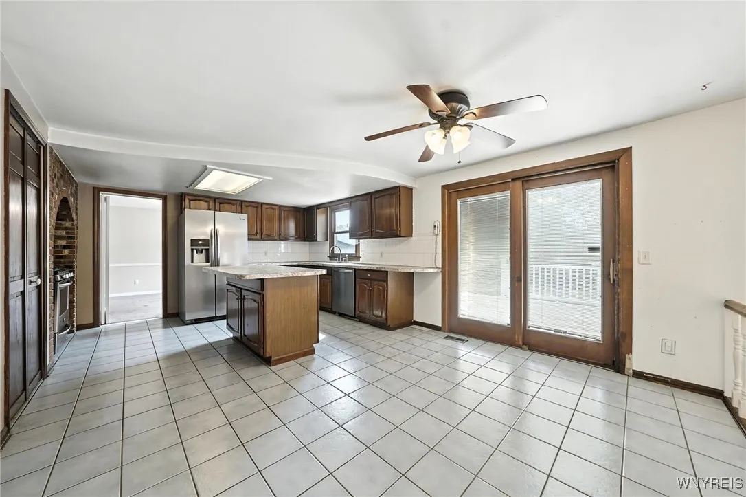 29 Brush Creek Road, Amherst, New York 14221, Amherst, New York 14221, 4 Bedrooms Bedrooms, 8 Rooms Rooms,2 BathroomsBathrooms,Residential,Closed,29 Brush Creek Road, Amherst, New York 14221,0,B1627653