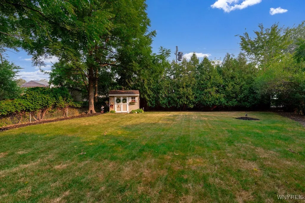 50 Orchard Drive, Tonawanda, New York 14223, Tonawanda, New York 14223, 3 Bedrooms Bedrooms, 8 Rooms Rooms,1 BathroomBathrooms,Residential,For Sale,50 Orchard Drive, Tonawanda, New York 14223,B1628232