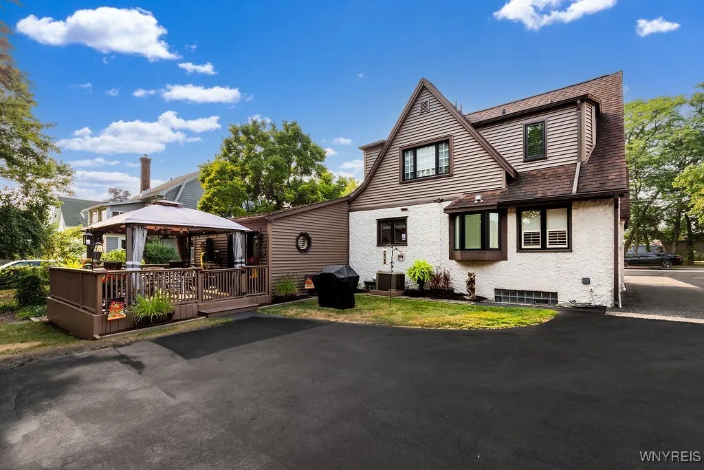 50 Orchard Drive, Tonawanda, New York 14223, Tonawanda, New York 14223, 3 Bedrooms Bedrooms, 8 Rooms Rooms,1 BathroomBathrooms,Residential,For Sale,50 Orchard Drive, Tonawanda, New York 14223,B1628232