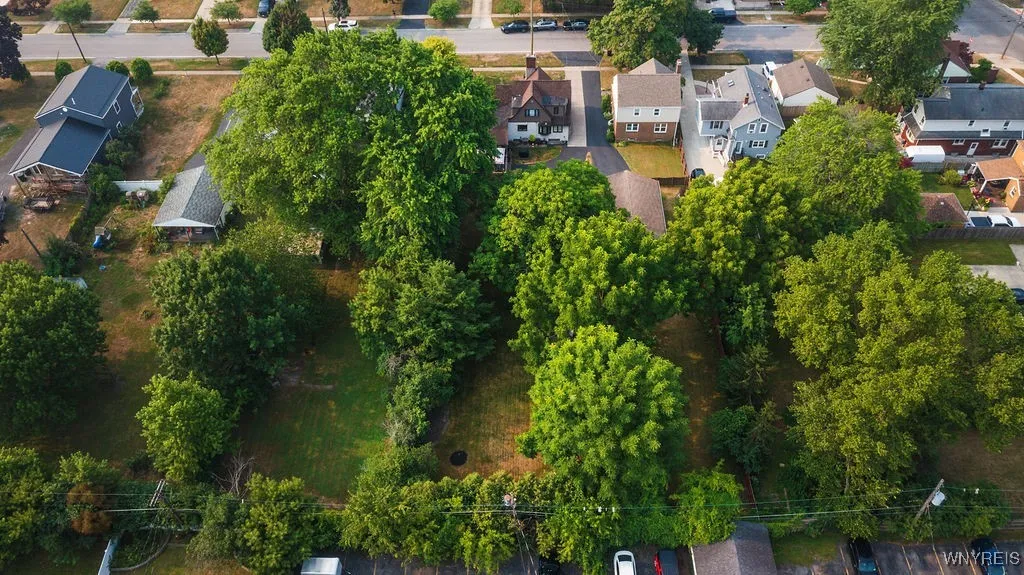50 Orchard Drive, Tonawanda, New York 14223, Tonawanda, New York 14223, 3 Bedrooms Bedrooms, 8 Rooms Rooms,1 BathroomBathrooms,Residential,For Sale,50 Orchard Drive, Tonawanda, New York 14223,B1628232