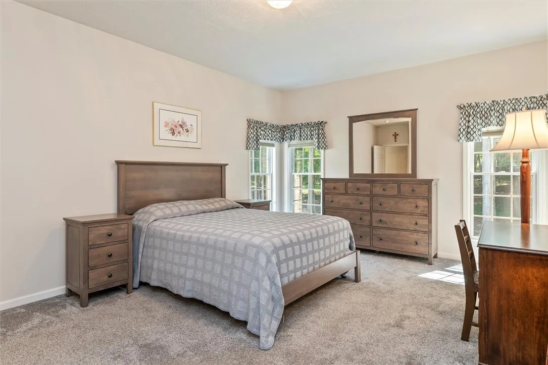 5 Woodsford Lane, Ogden, New York 14559, Ogden, New York 14559, 3 Bedrooms Bedrooms, 7 Rooms Rooms,2 BathroomsBathrooms,Residential,Closed,5 Woodsford Lane, Ogden, New York 14559,0,R1628000