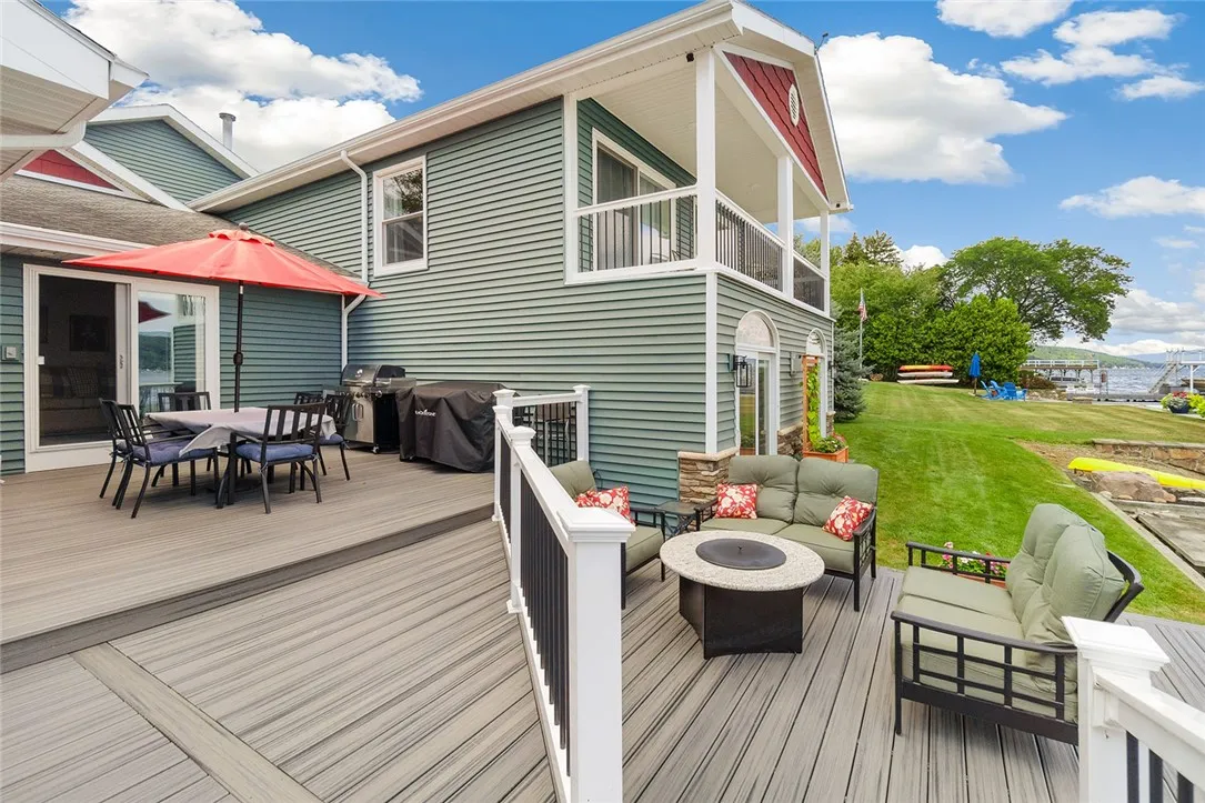 10960 West Lake Road, Urbana, New York 14840, Urbana, New York 14840, 4 Bedrooms Bedrooms, 15 Rooms Rooms,4 BathroomsBathrooms,Residential,Closed,10960 West Lake Road, Urbana, New York 14840,0,R1628087